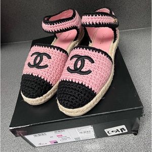 Chanel espadrilles mary janes sz 40 new